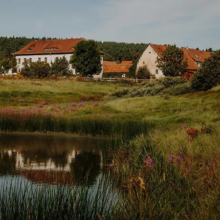 Konukevi Rittergut Positz 3*